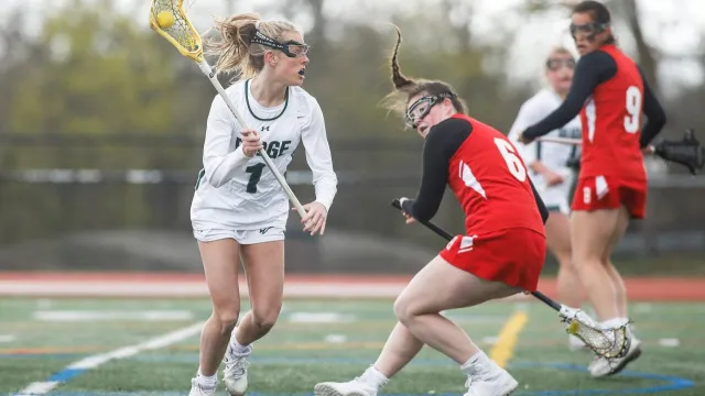 Dodging Basics: Staying Square and Beating Your Defender